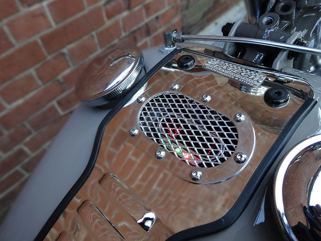FATECH Custom Harley Davidson "86"
