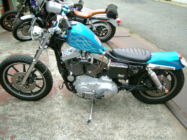 FATECH Custom Harley Davidson "BLUE THUNDER"