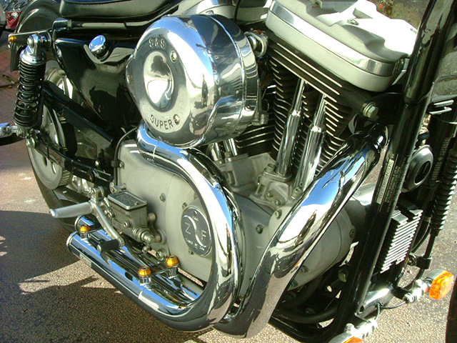 FATECH Custom Harley Davidson "CODE F"