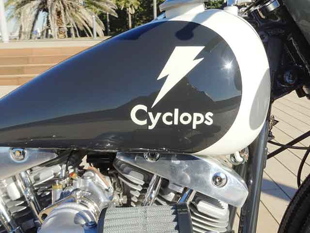 FATECH Custom Harley Davidson "CYCLOPS"