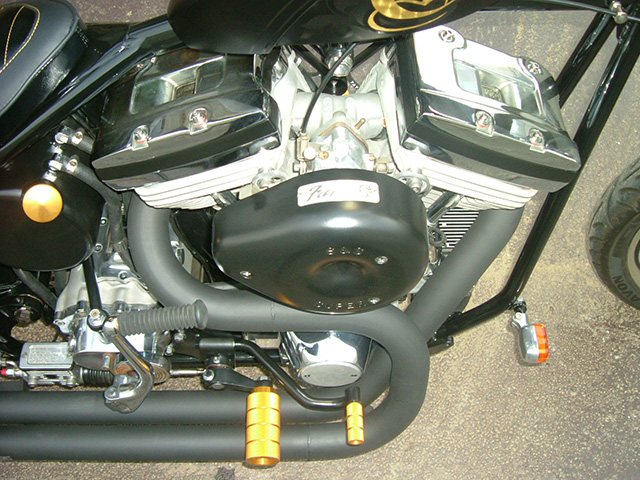 FATECH Custom Harley Davidson "EVIL FIST"