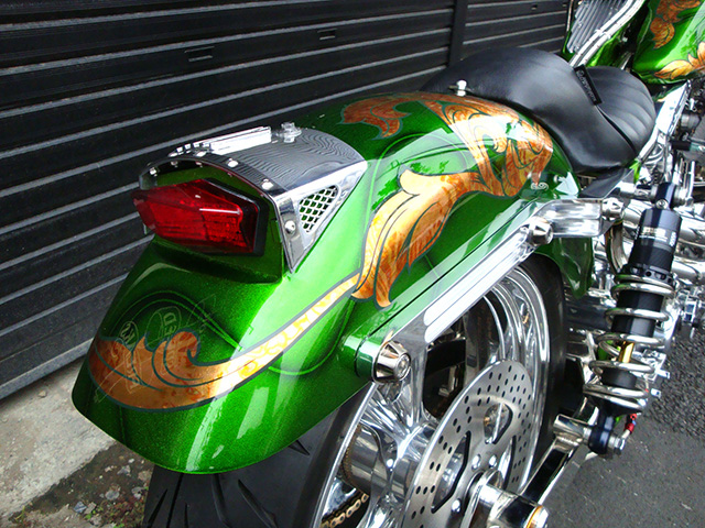 FATECH Custom Harley Davidson "JEKYLL & HYDE"