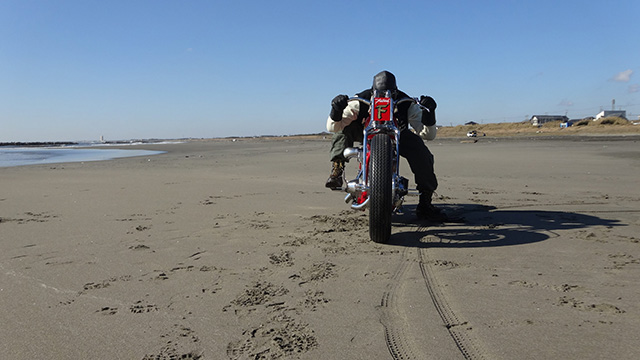 FATECH Custom Harley Davidson "SAND RACER"