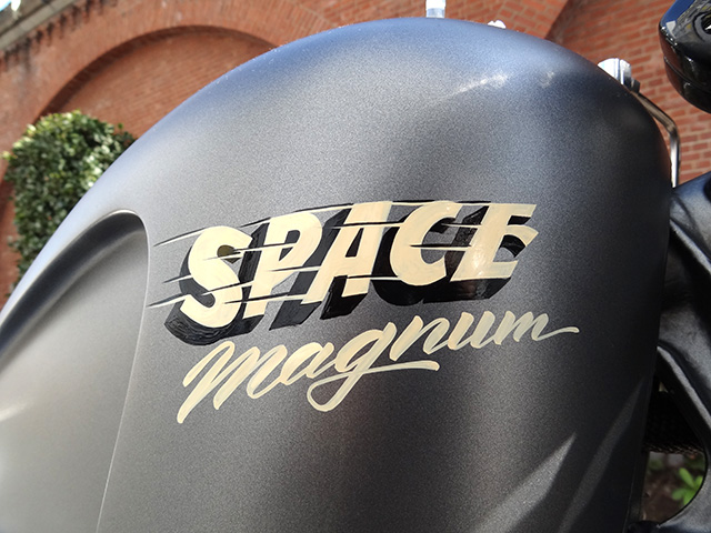 FATECH Custom Harley Davidson "SPACE MAGNUM"